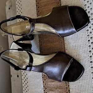 Summer sandals